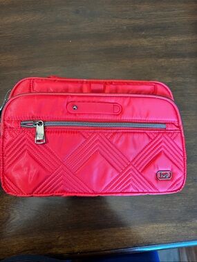 lug Scoop SE in Poppy Red crossbody